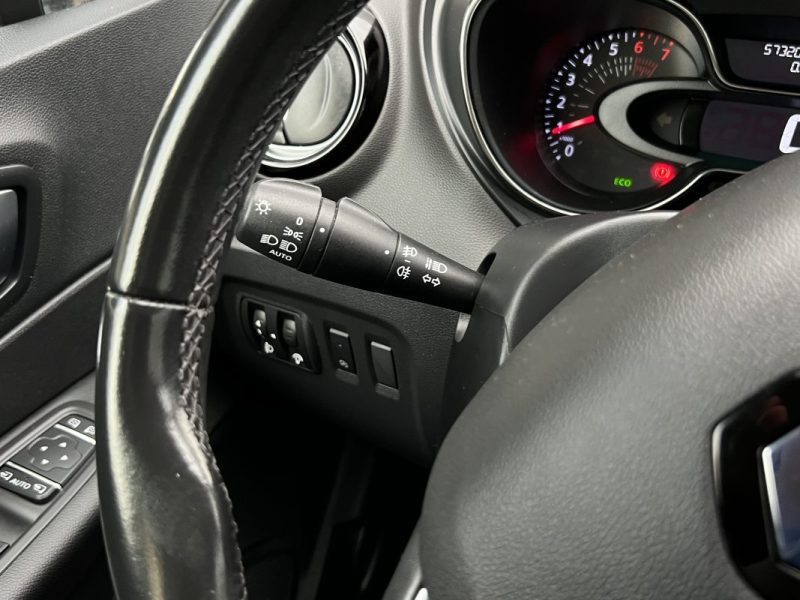 RENAULT CAPTUR PHASE 2 INTENS 1.3 TCE 130 Cv 1ERE MAIN GPS FEUX LEDS CRIT AIR 1 - GARANTIE 1 