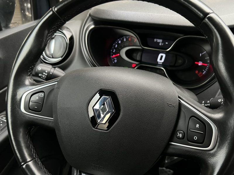 RENAULT CAPTUR PHASE 2 INTENS 1.3 TCE 130 Cv 1ERE MAIN GPS FEUX LEDS CRIT AIR 1 - GARANTIE 1 