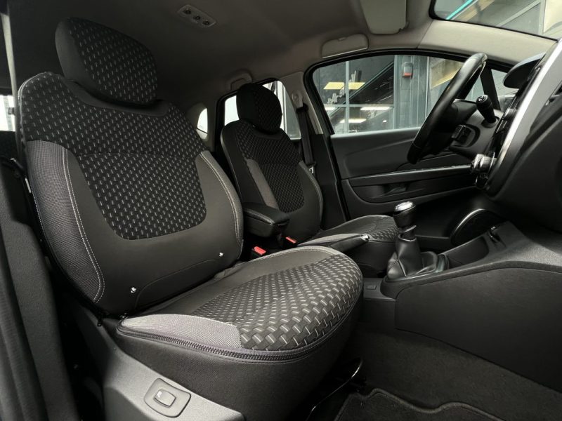 RENAULT CAPTUR PHASE 2 INTENS 1.3 TCE 130 Cv 1ERE MAIN GPS FEUX LEDS CRIT AIR 1 - GARANTIE 1 