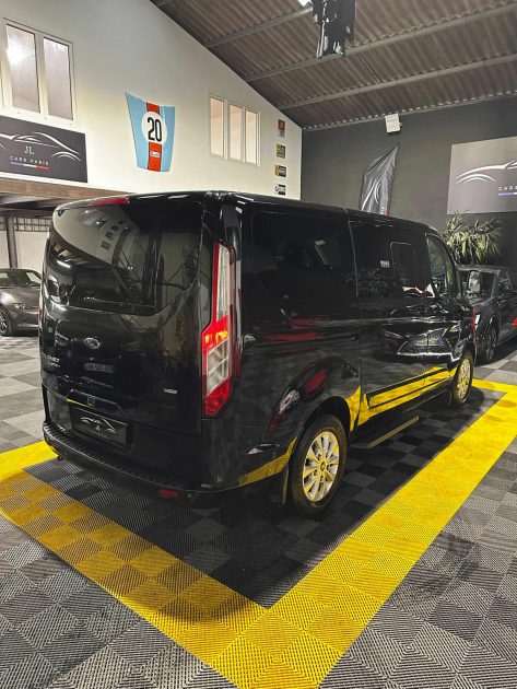 MAGNIFIQUE FORD TOURNEO CUSTOM TITANIUM 1.0 ECOBOOST 120Ch (SIEGES CHAUFFANTS, APPLE CARPLAY)