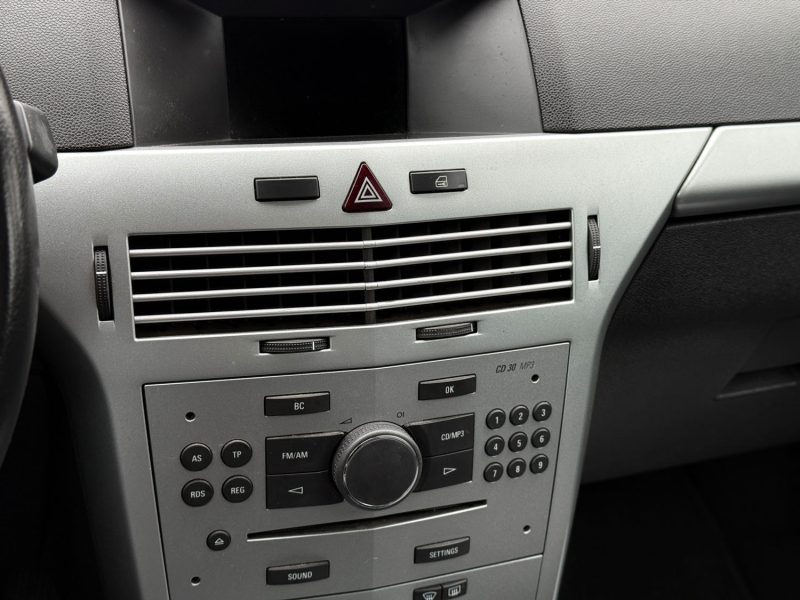 OPEL ASTRA GTC 1.3 CDTI 90ch Enjoy – Look Sport – Régulateur – Clim – Révisée & Garantie