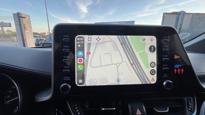 TOYOTA C-HR 122H DYNAMIC 2WD E-CVT MY20 2020