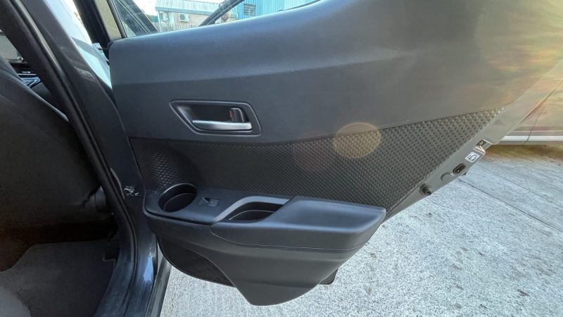 TOYOTA C-HR 122H DYNAMIC 2WD E-CVT MY20 2020