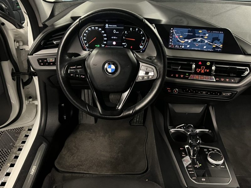 BMW SERIE 1 118i F40 1.5i 140 Cv 34 800 Kms / APPLE CARPLAY BVA7 5 PORTES - GARANTIE 1 AN