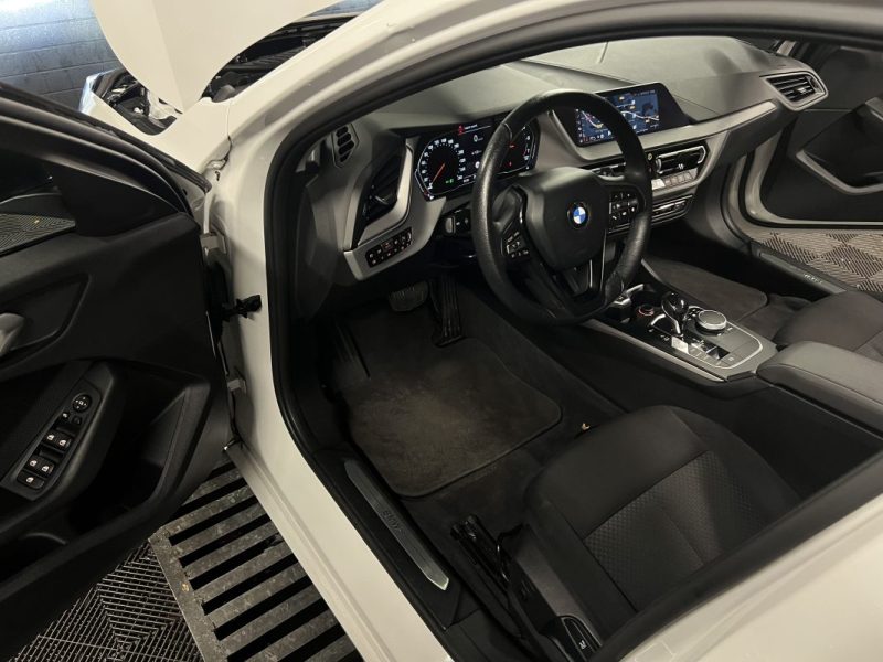 BMW SERIE 1 118i F40 1.5i 140 Cv 34 800 Kms / APPLE CARPLAY BVA7 5 PORTES - GARANTIE 1 AN