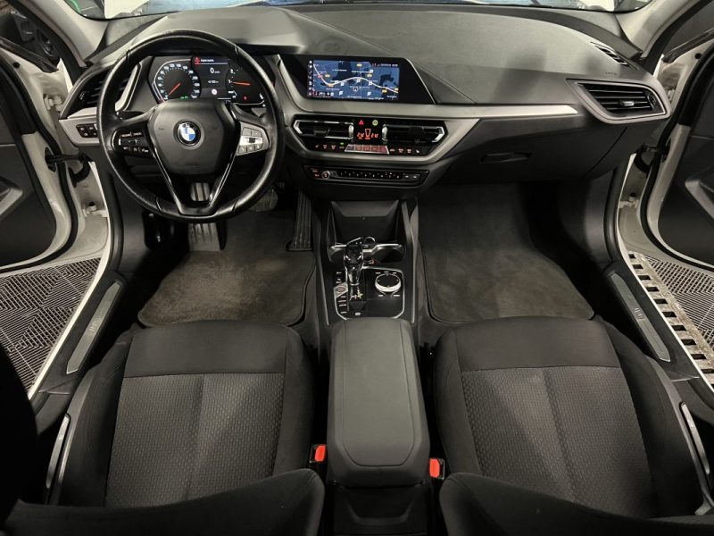 BMW SERIE 1 118i F40 1.5i 140 Cv 34 800 Kms / APPLE CARPLAY BVA7 5 PORTES - GARANTIE 1 AN