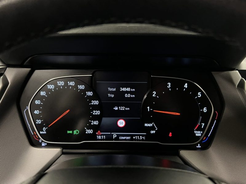 BMW SERIE 1 118i F40 1.5i 140 Cv 34 800 Kms / APPLE CARPLAY BVA7 5 PORTES - GARANTIE 1 AN