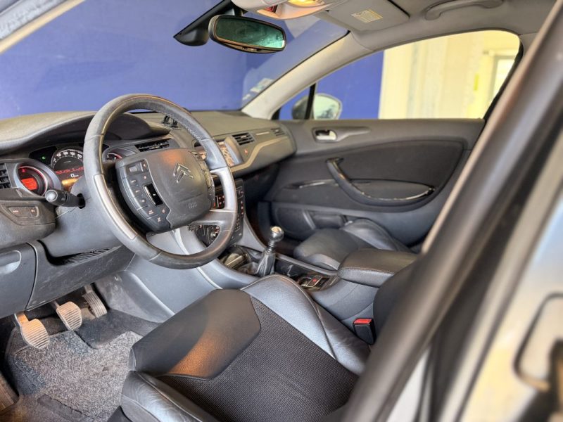 CITROËN C5 EXCLUSIVE HYDRACTIVE 2.0 HDI 140 CV / EMBRAYAGE NEUF / 2010 / 134.000KM /