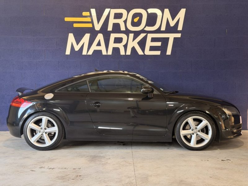 AUDI TT 2.0 FSI / 200CH / S LINE / SIÈGES SPORT CUIR / RADAR RECUL / SONO / 2010 / 181.000KM / 