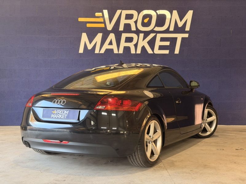 AUDI TT 2.0 FSI / 200CH / S LINE / SIÈGES SPORT CUIR / RADAR RECUL / SONO / 2010 / 181.000KM / 