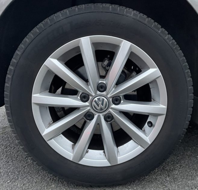 VOLKSWAGEN GOLF 1.6 TDI 105 ch BVM5 - CAMERA RECUL - ENTRETIEN COMPLET