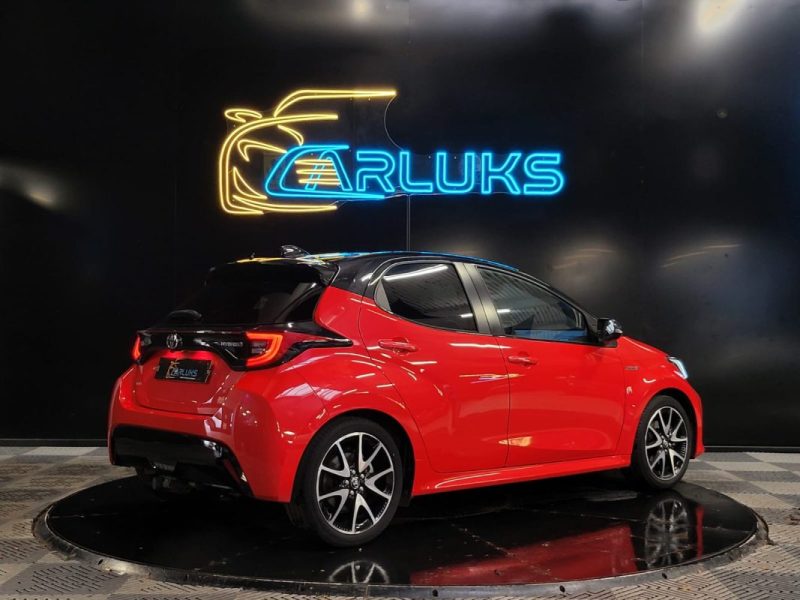 TOYOTA YARIS  IV 116H LA PREMIERES TOIT PANORAMIQUE / JBL / ANGLES MORTS / TETE HAUTE SUVI TOYOTA 