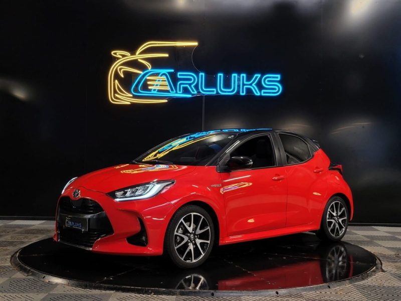 TOYOTA YARIS  IV 116H LA PREMIERES TOIT PANORAMIQUE / JBL / ANGLES MORTS / TETE HAUTE SUVI TOYOTA 
