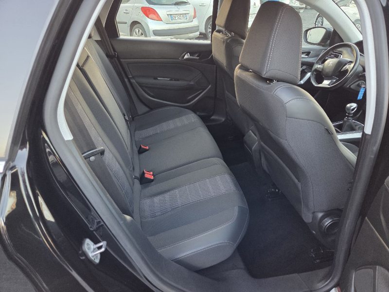 PEUGEOT 308 SW BLUEHDI 130CH ALLURE 2019 126000 km 