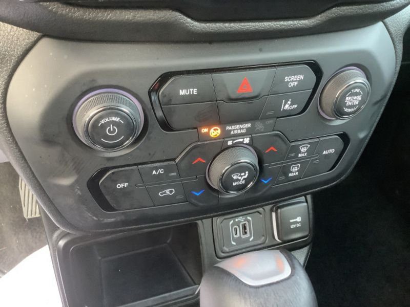 Jeep Renegade 1.5 Turbo T4 130 ch BVR7 e-Hybrid Altitude