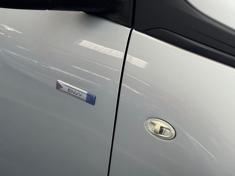 PEUGEOT 108 1.0 VTI 69 ch ENVY 5P GARANTIE 12 MOIS HISTORIQUE COMPLET 🇨🇵