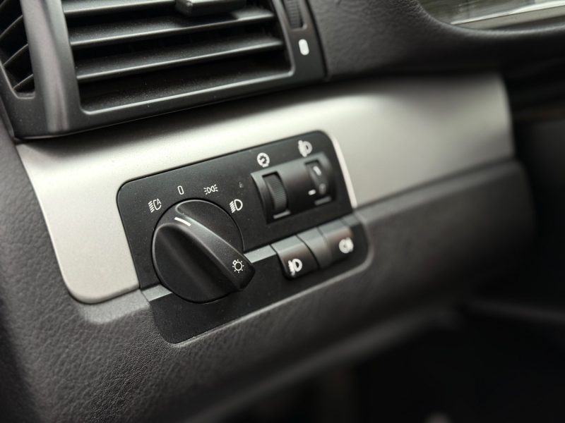 BMW 318 Ci E46 Coupé 143ch – Clim Auto – Jantes Alu – Révisée – Garantie 6 mois