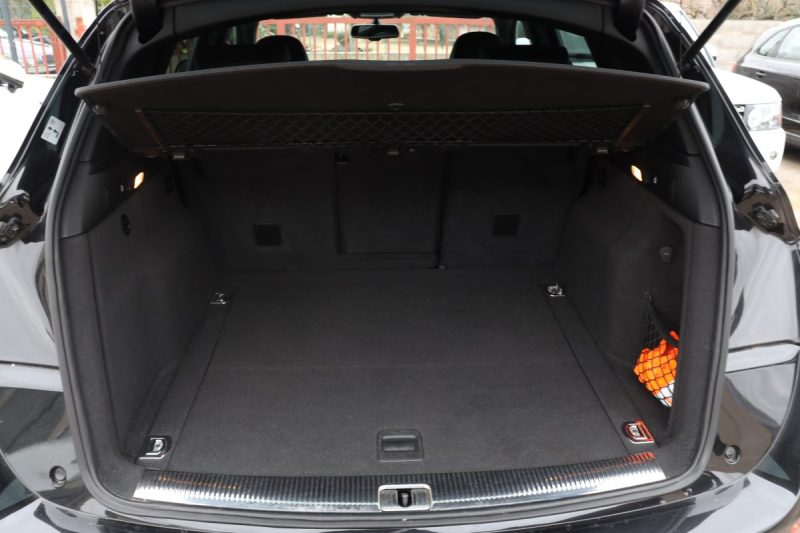 AUDI Q5 3.0 V6 TDI S-LINE QUATTRO S-TRONIC 