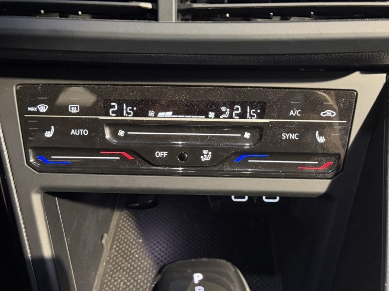 VOLKSWAGEN POLO 6 1.0 TSI 95cv STYLE DSG7 - IQ LIGHT - GARANTIE VW - 1er MAIN - 31 500klm 