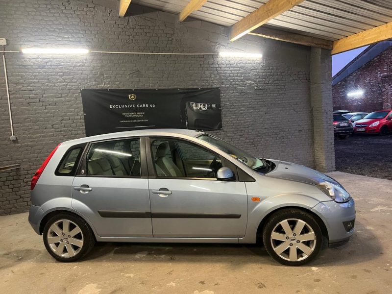 FORD FIESTA 1.4 TDCI GHIA  2006