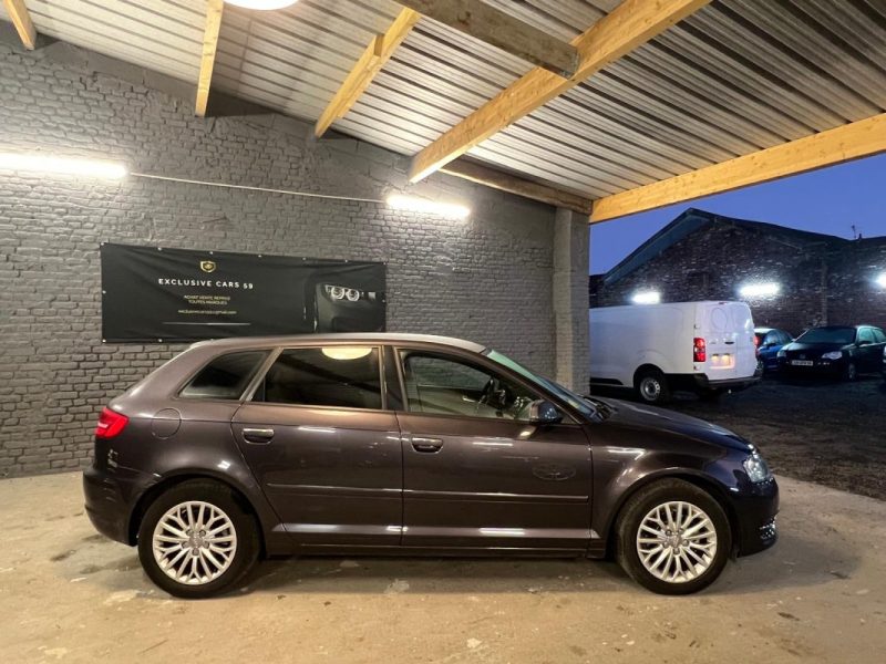 AUDI A3 - 2 SPORTBACK 1.6 TDI - 16V TURBO  2012