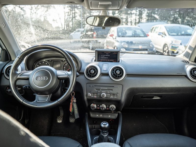 AUDI A1 SPORTBACK S-LINE 1.2 TFSI 86Cv