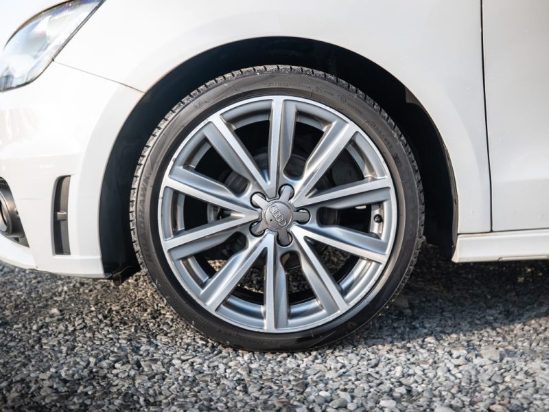 AUDI A1 SPORTBACK S-LINE 1.2 TFSI 86Cv