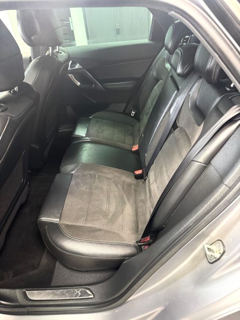 DS DS5  BLUEHDI 180CH SO CHIC S&S EAT6 2016