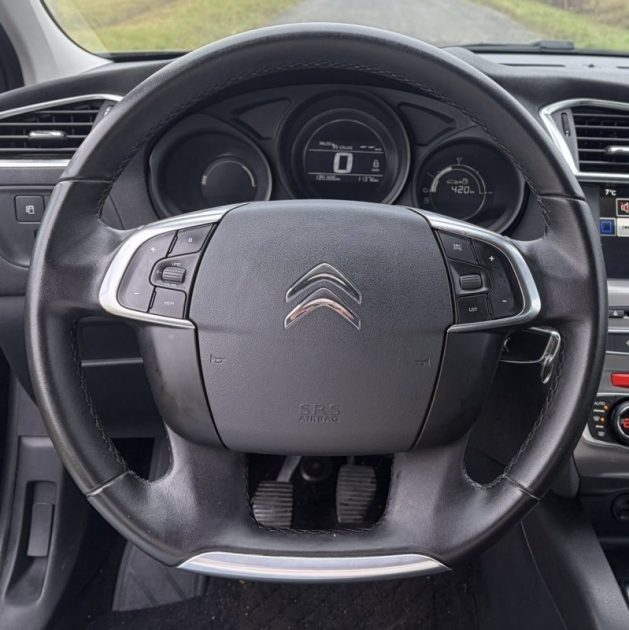 CITROËN C4 Millenium 1.6HDI 90ch / FEUX LED / ENTRETIEN COMPLET A JOUR