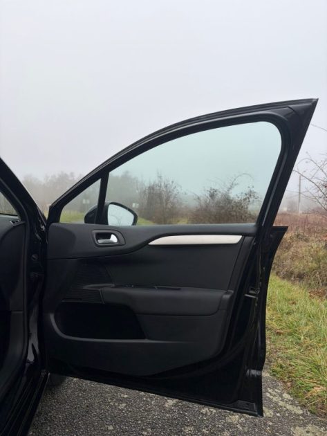 CITROËN C4 Millenium 1.6HDI 90ch / FEUX LED / ENTRETIEN COMPLET A JOUR