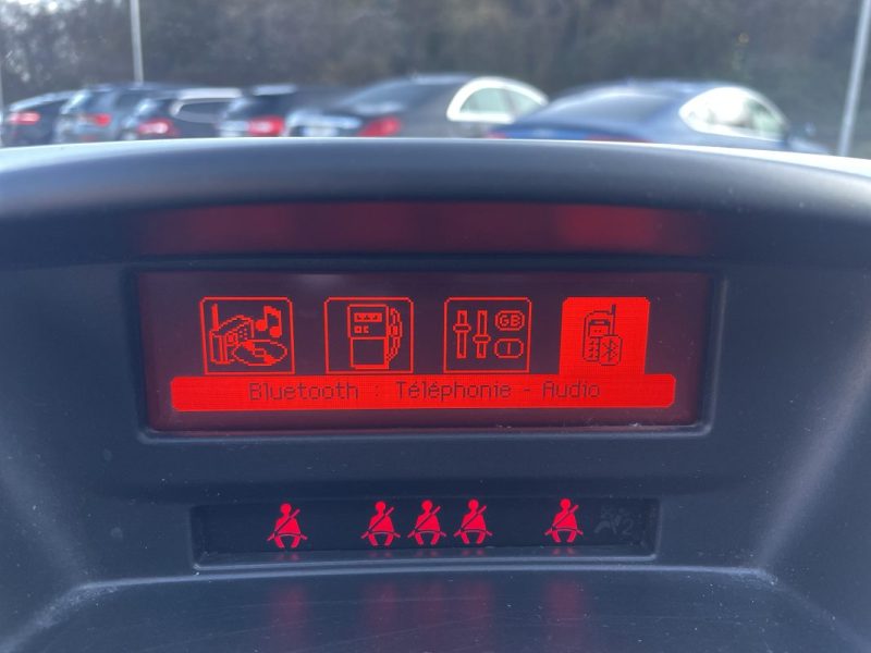 Peugeot 207 1.4 hdi 70 cv Phase 2 