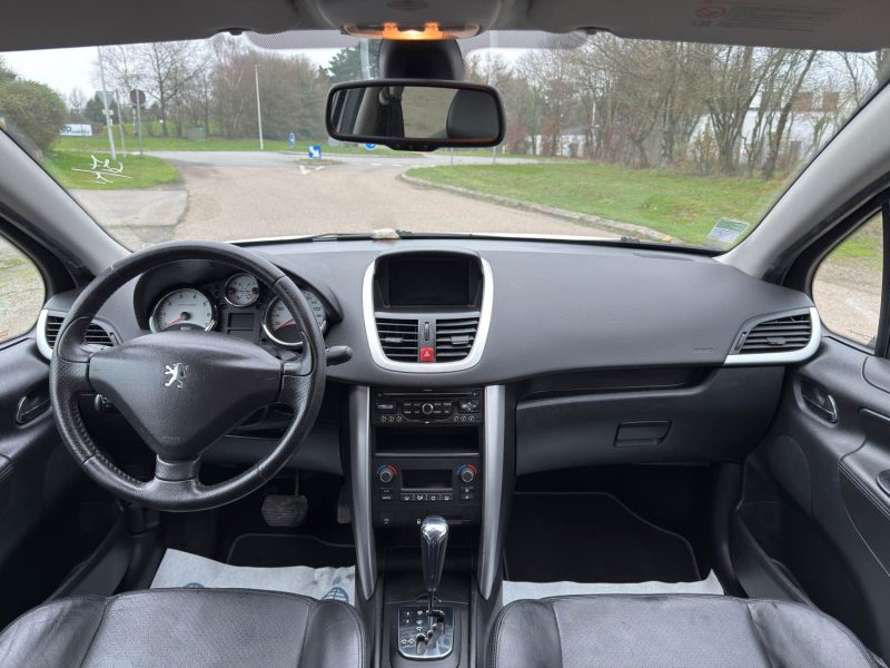 Peugeot 207 1.6 VTi 120ch Premium A – BOÎTE AUTO – Cuir – GPS – Bluetooth – Révisée & Garantie