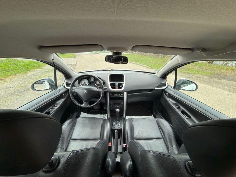 Peugeot 207 1.6 VTi 120ch Premium A – BOÎTE AUTO – Cuir – GPS – Bluetooth – Révisée & Garantie