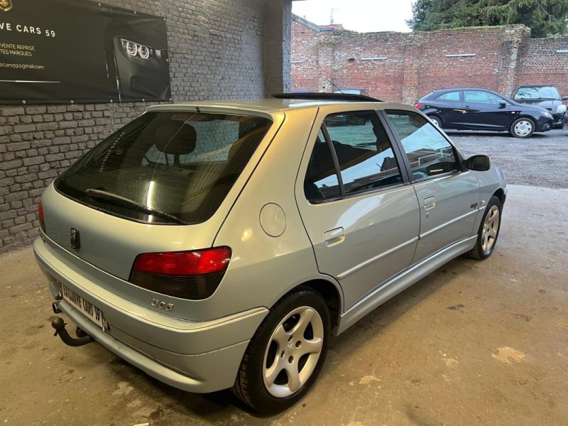 PEUGEOT 306 CHAMPION USA 1.9D 2001