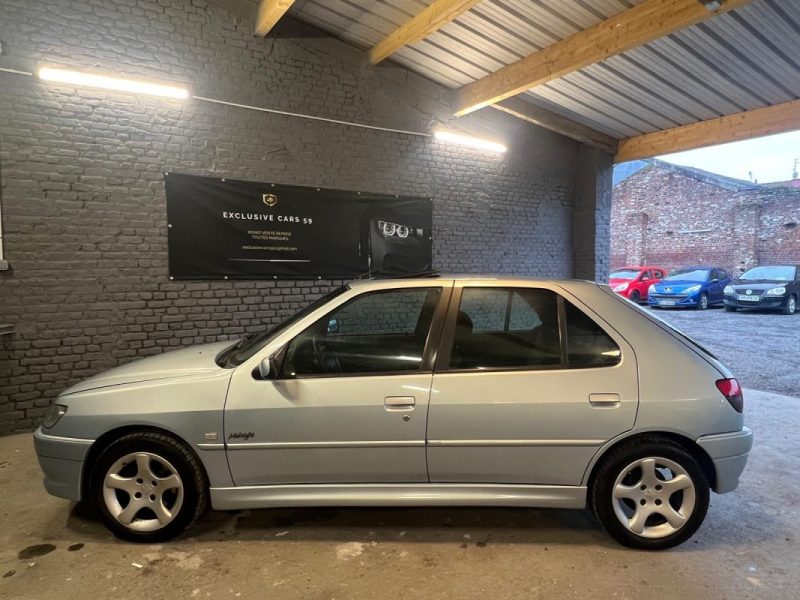 PEUGEOT 306 CHAMPION USA 1.9D 