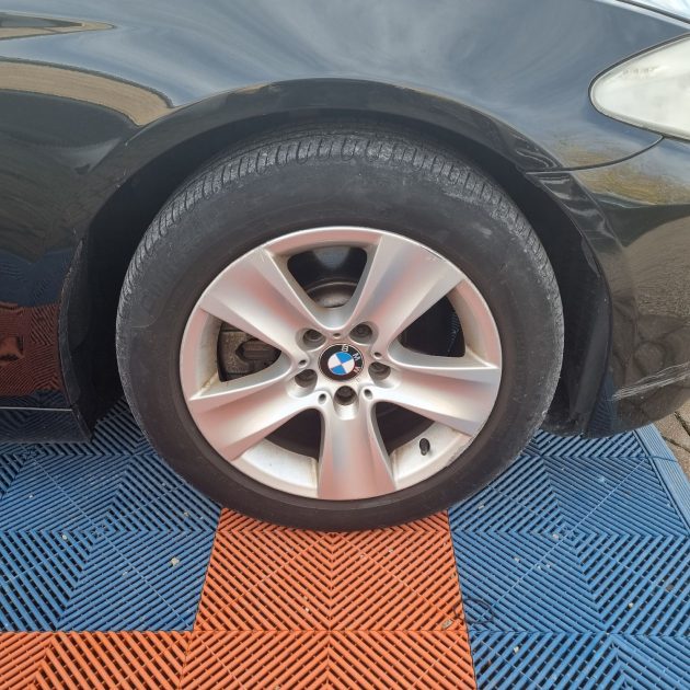 B.M.W. SERIE 5 523I CONFORT 2010