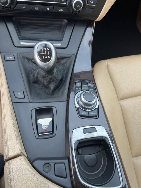 B.M.W. SERIE 5 523I CONFORT 2010