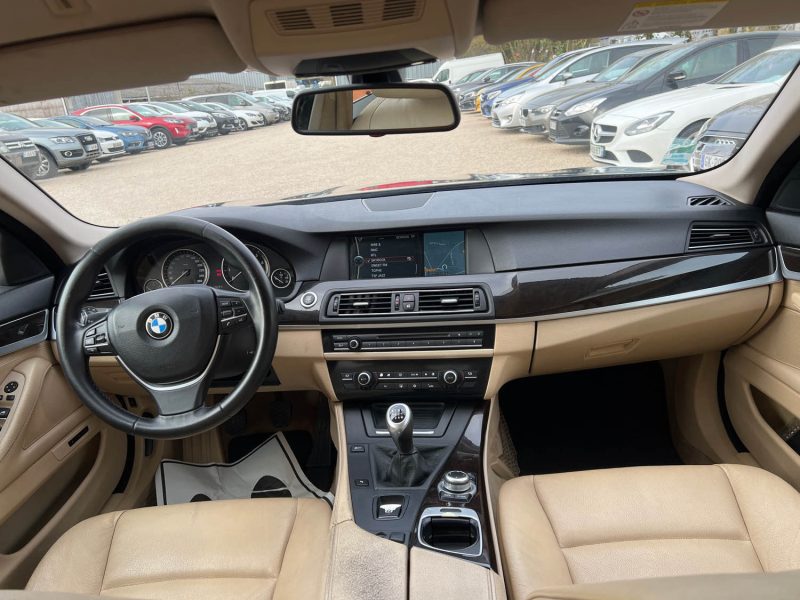 B.M.W. SERIE 5 523I CONFORT 2010