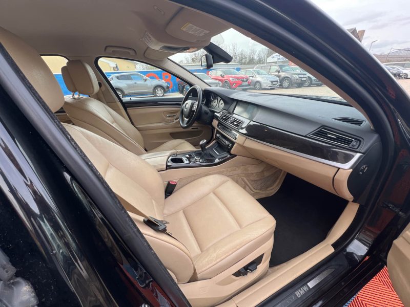 B.M.W. SERIE 5 523I CONFORT 2010