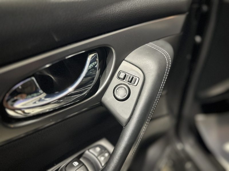 NISSAN QASHQAI 1.6 dCi 130ch TEKNA + Xtronic - SUIVI COMPLET