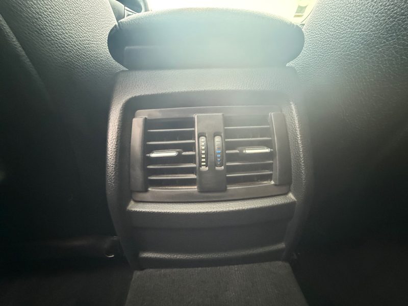 BMW SERIE 3 F31 TOURING 318D 2.0D - 16V TURBO BOITE AUTOMATIQUE 2013