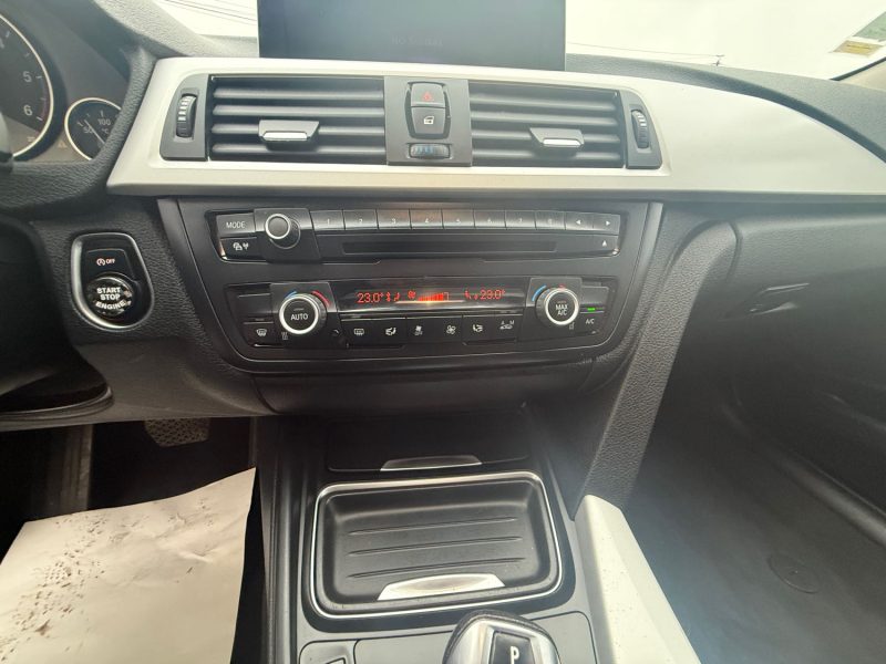 BMW SERIE 3 F31 TOURING 318D 2.0D - 16V TURBO BOITE AUTOMATIQUE 2013