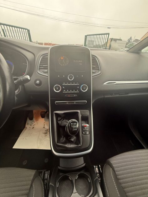 RENAULT GRAND SCENIC 4 - 1.2I - 16V TURBO TCE 130CV 7 PLACES 2017