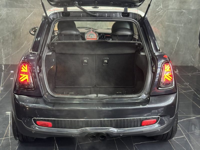 MINI MINI 2 R56 COOPER S 175 BVA 2008