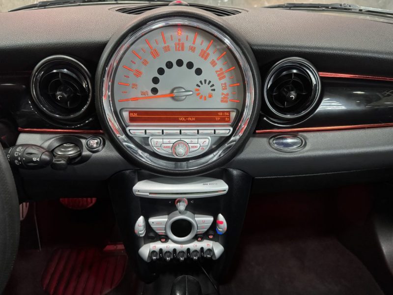 MINI MINI 2 R56 COOPER S 175 BVA 2008