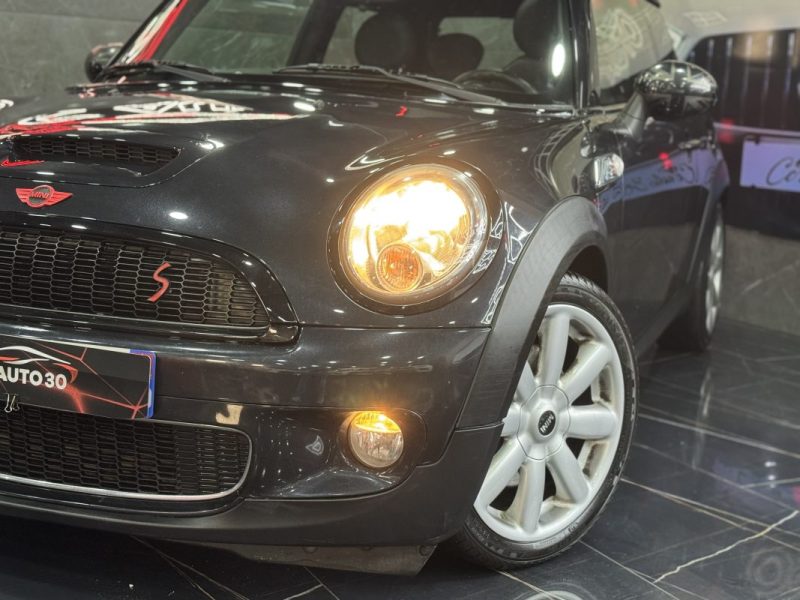 MINI MINI 2 R56 COOPER S 175 BVA 2008