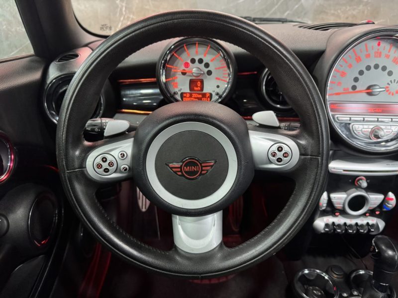 MINI MINI 2 R56 COOPER S 175 BVA 2008