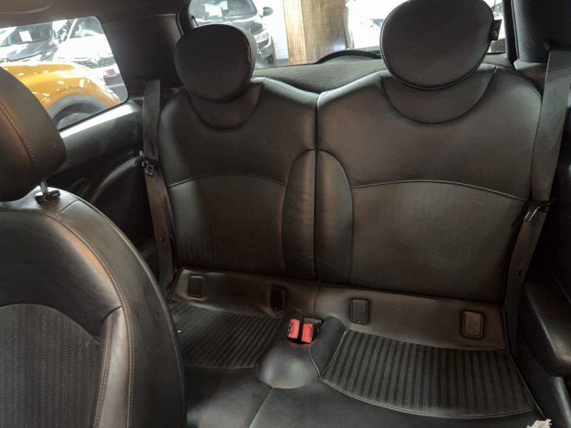 MINI MINI 2 R56 COOPER S 175 BVA 2008