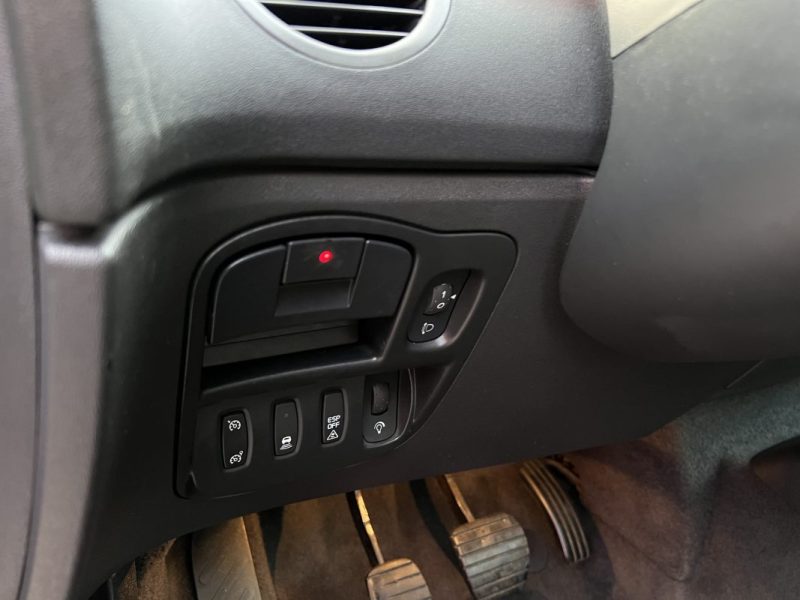 RENAULT ESPACE GRAND 4 IV PHASE 2 - 25TH 2.0 DCI 150 Cv 7 PLACES TOIT PANORAMIQUE GPS ECRAN DVD BVM6