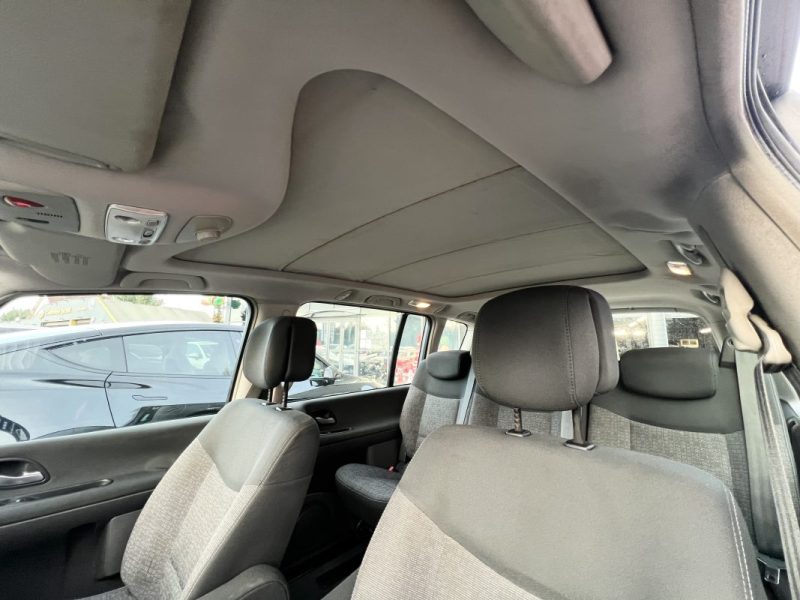 RENAULT ESPACE GRAND 4 IV PHASE 2 - 25TH 2.0 DCI 150 Cv 7 PLACES TOIT PANORAMIQUE GPS ECRAN DVD BVM6